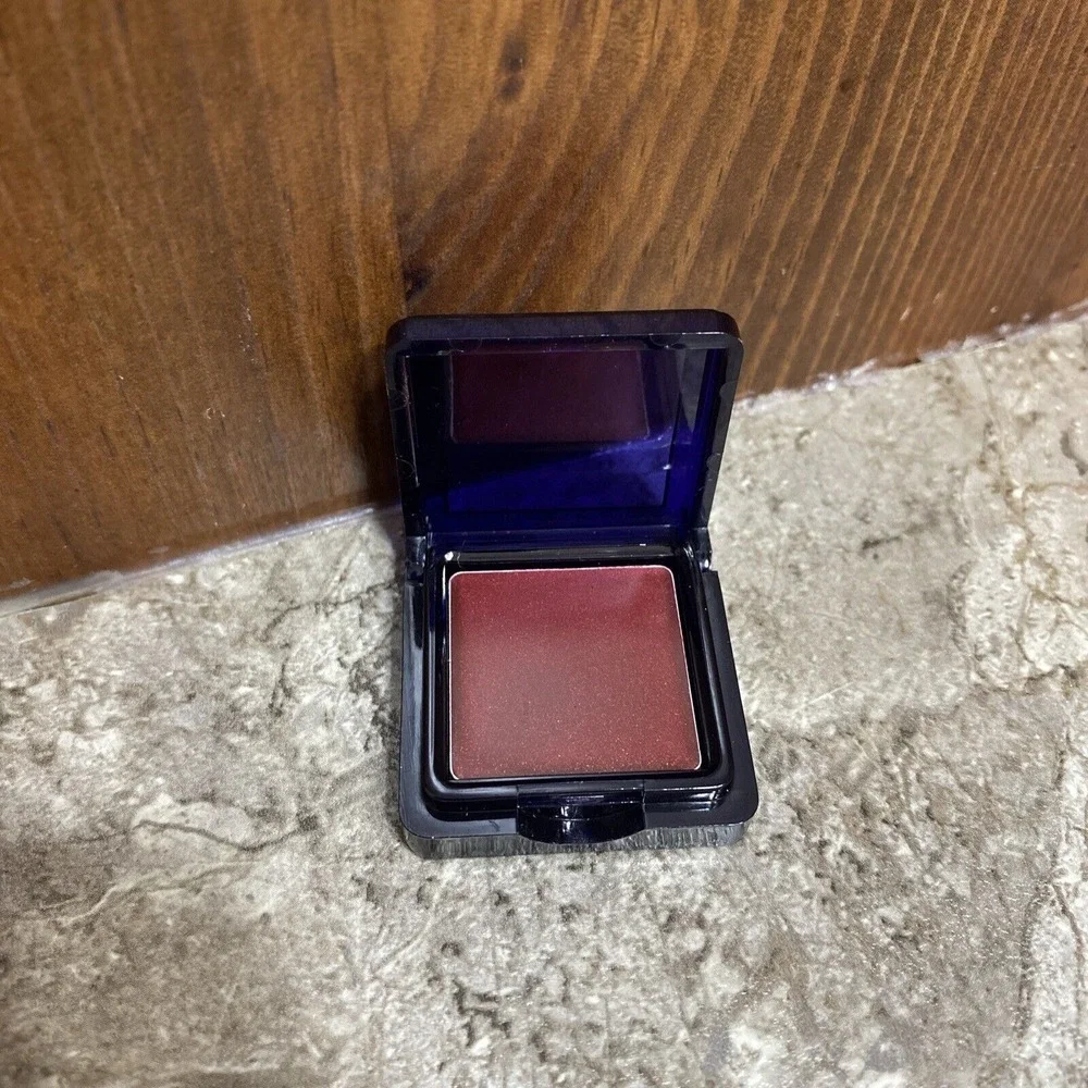 ESTEE LAUDER Hot Beet #14 Sumptuous Lipstick ~ EXTREMELY RARE & DISCONTINUED‎